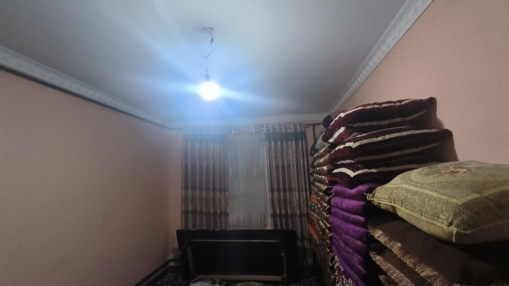 Jizzax shahar obod mahalla Dom 3 xonali kuhni balkoni adelni