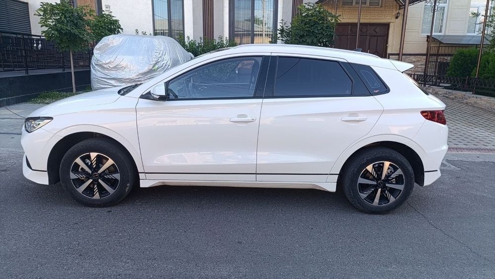 BYD E2 Luxury 2024 kak New