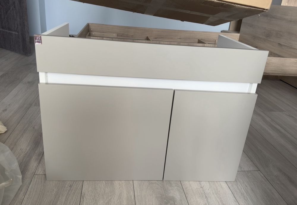 НОВ шкаф за баня с мивка, MDF