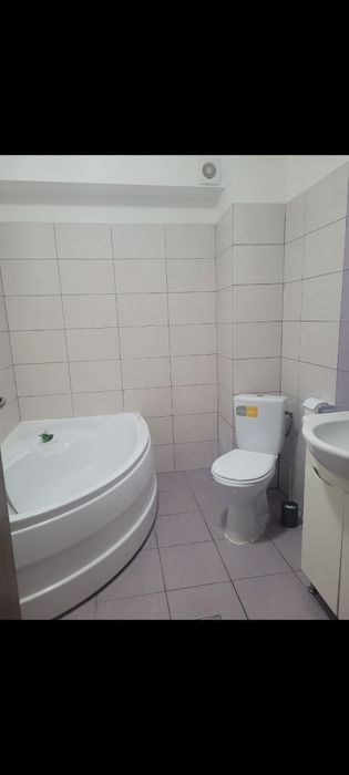 Apartament de vânzare 2camere decomandat.