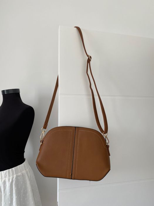 Елегантна кафява чанта