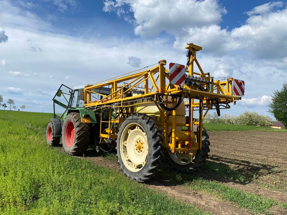 Pompă de erbicidat Erbicidator met de erbicidat pe roți 2700l