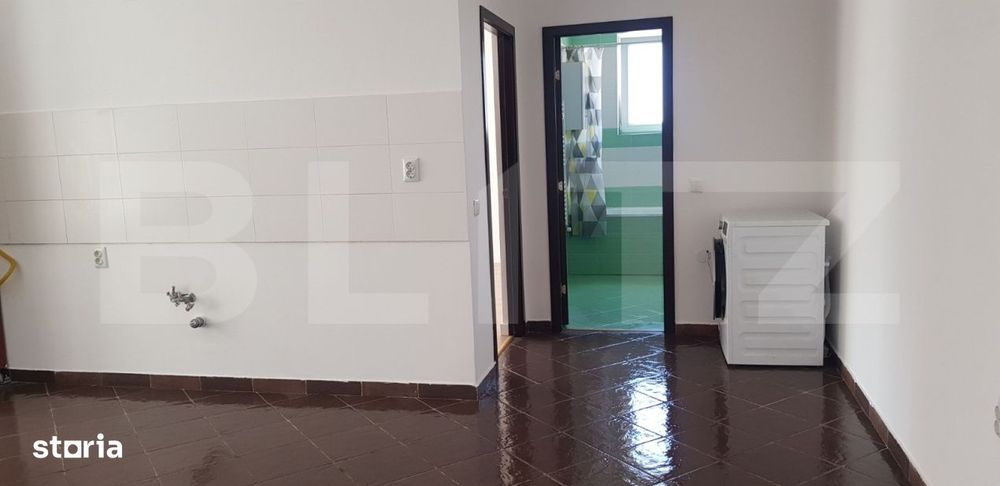 Apartament cu 3 camere, 59 mp, etajul 1, parcare cu CF, zona centrala