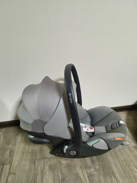 Комплект Cybex стол за кола + база + адаптери за количка