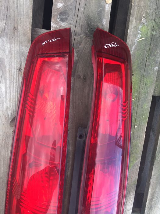 Stopuri Spate Nissan Xtrail pret 200 lei buc