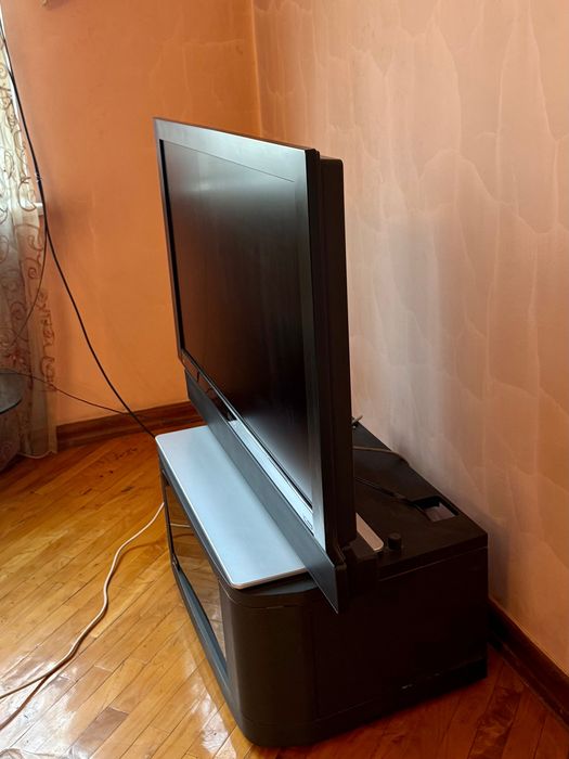 Продается телевизор PHILIPS