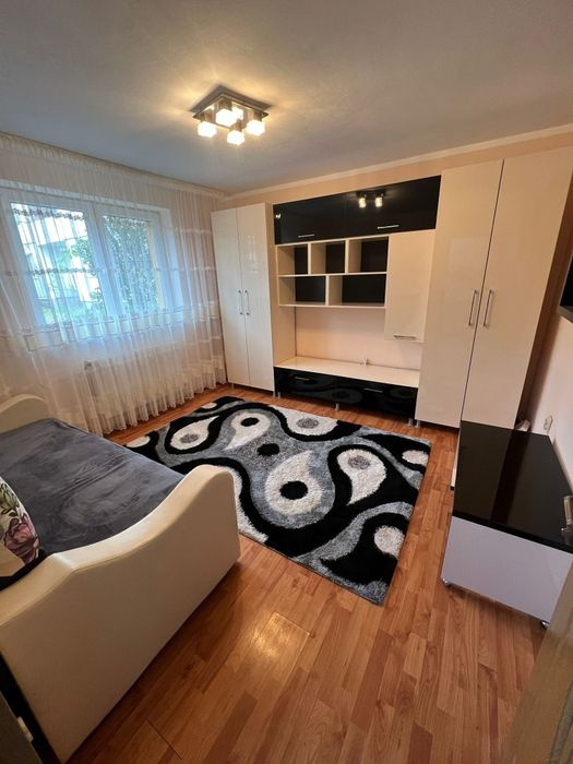 Apartament cu 2 camere de inchiriat