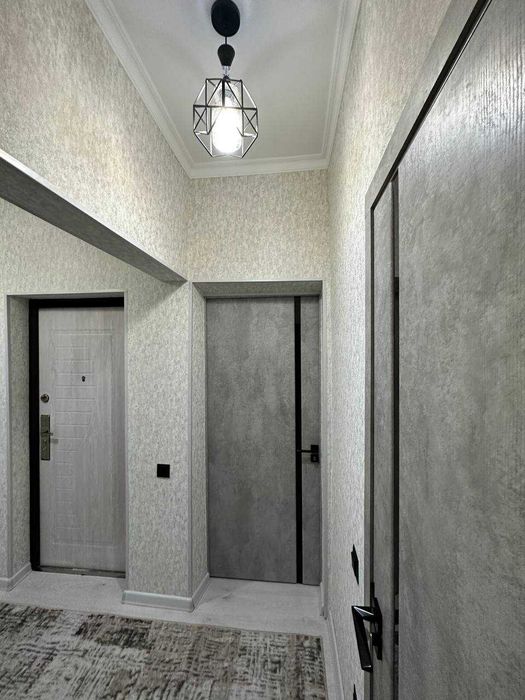 Продаётся 2-комнатная квартира (Новза, метро / Чиланзар, квартал E-1)