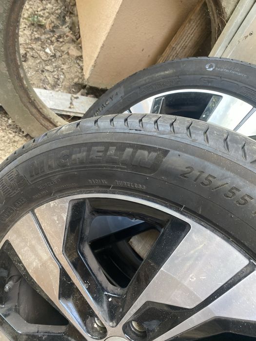 2 buc Volvo + cauciucuri vara 215/55/18 Michelin