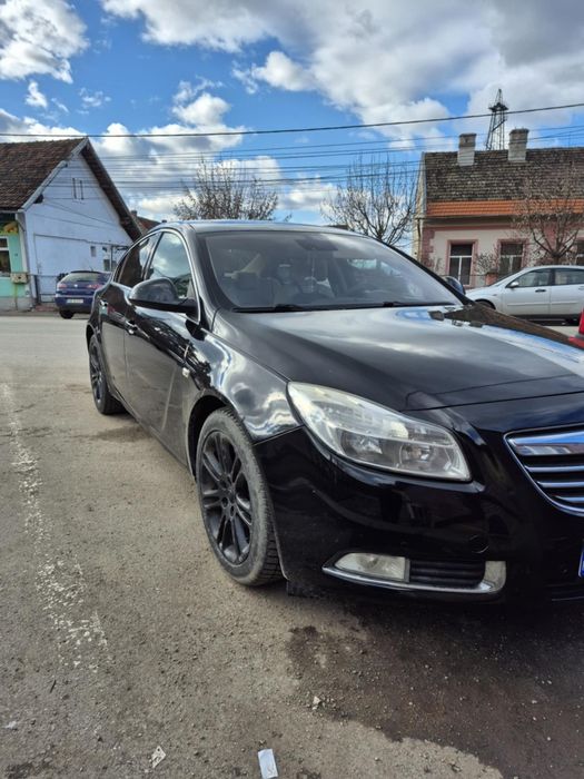 Opel insignia din 2010