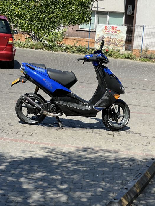 Vând scuter Aprilia 50 cc