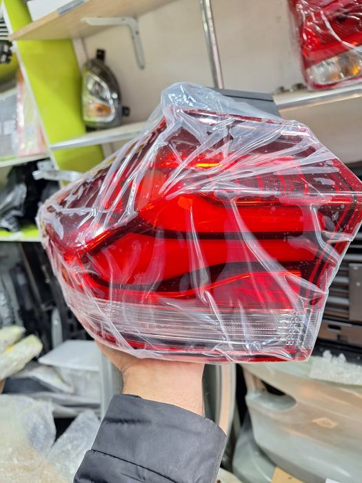 Trekker 1.2 oldi orqa fara