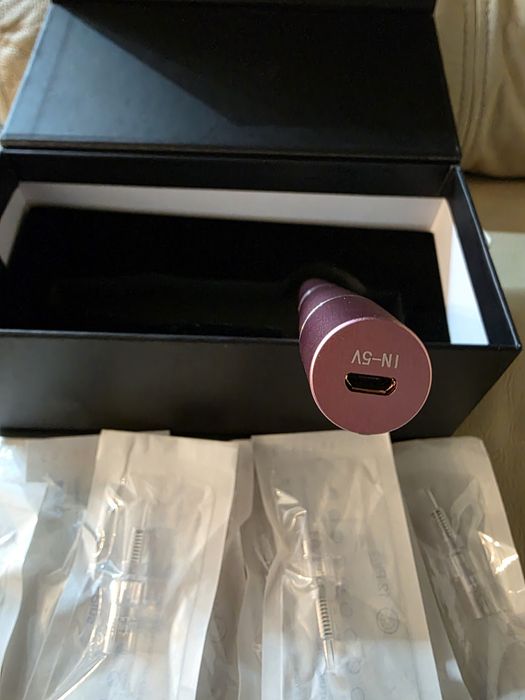 Aparat Microneedle +10 set ace rezerva