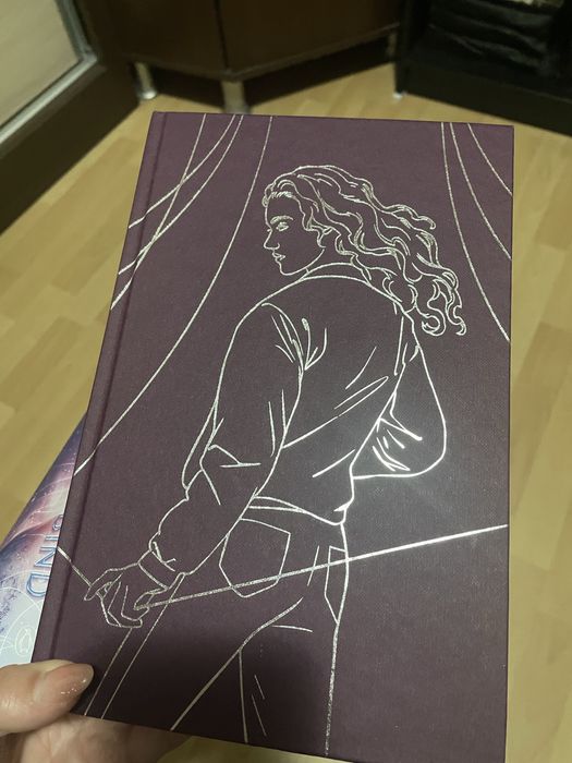 Fairyloot книги на англиский