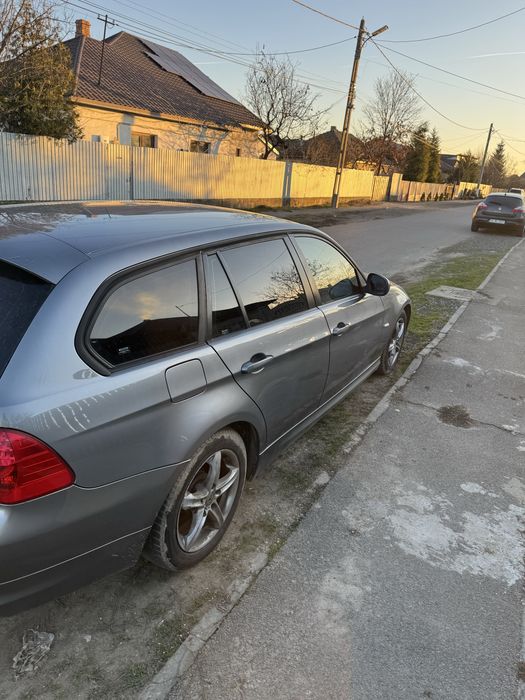 bmw e91 2009 facelift