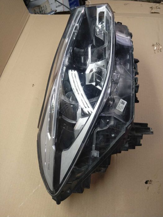 Фар десен BMW G32 6 Series GT LED