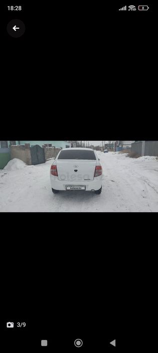 Авто Лада гранта