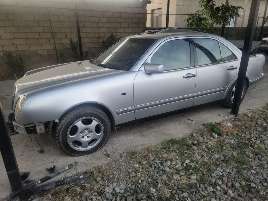 Мерседес 210 на разбор