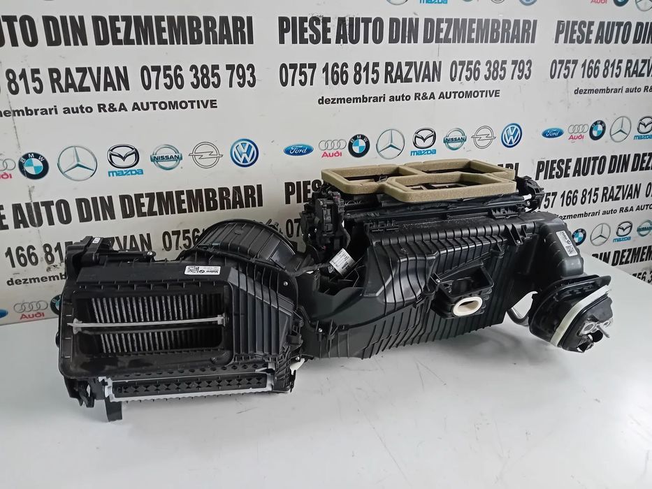 Carcasa Tulumba Aeroterma Bord Bmw Seria 4 G22 G23 G26 Volan Stanga Cod 6843808