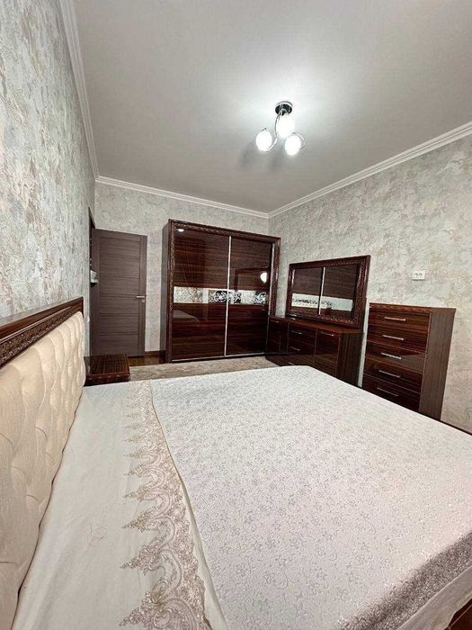 Сдаётся кв Метро Новза 2/4/5 ро-н  Чиланзарский 098*