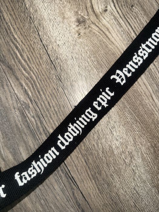 Черен дълъг колан