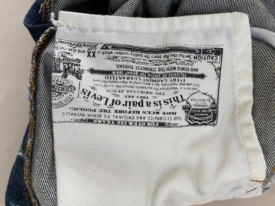 Продаются джинсы Levis