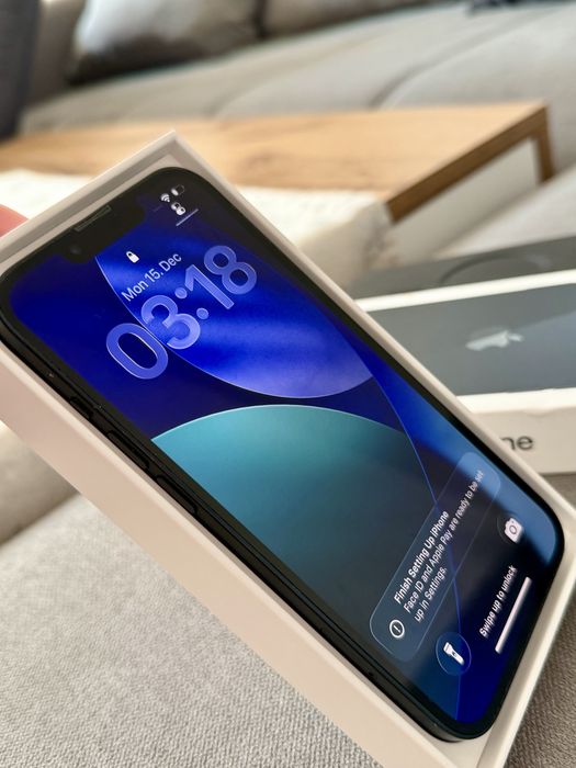 iPhone 13 перфектно състояние