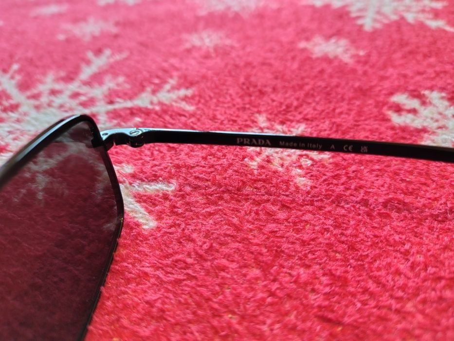 Ochelari Prada originali.