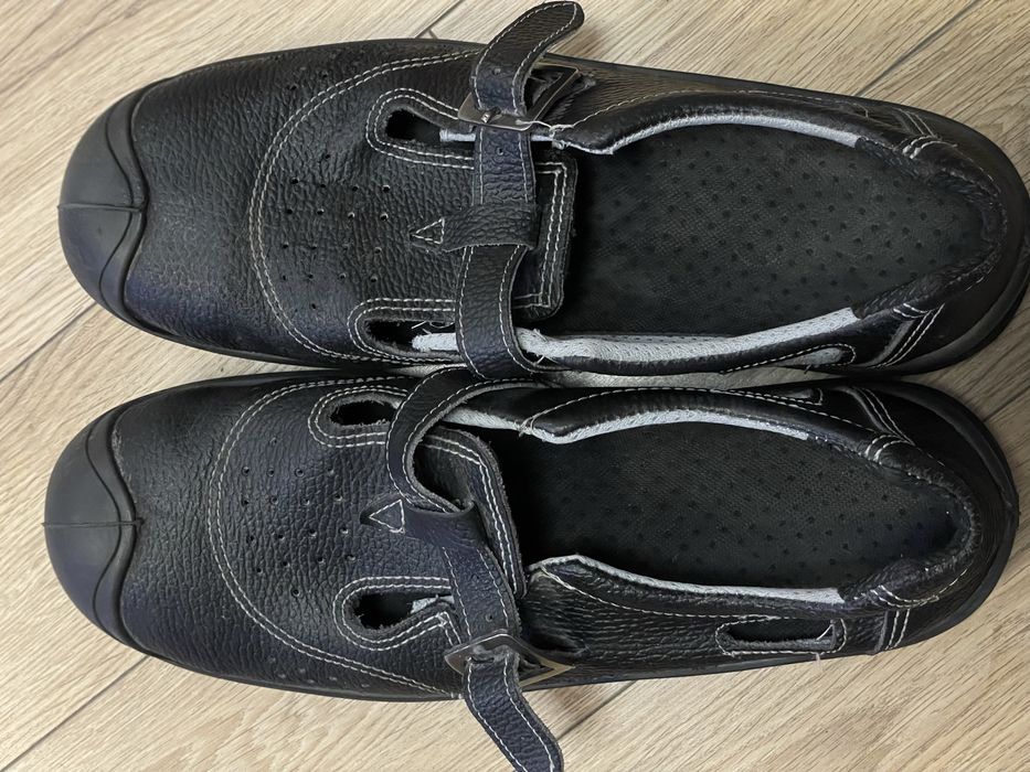 Ботинки сланцы летние 45р