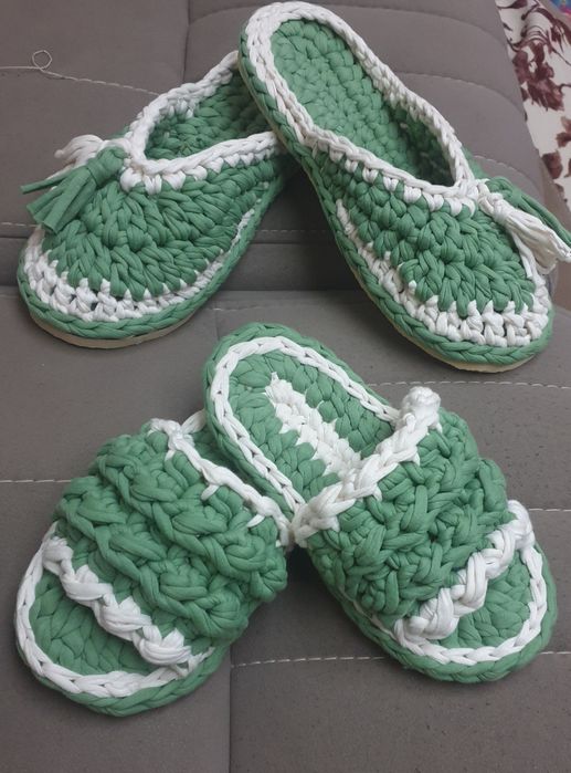 Домашние женские тапочки