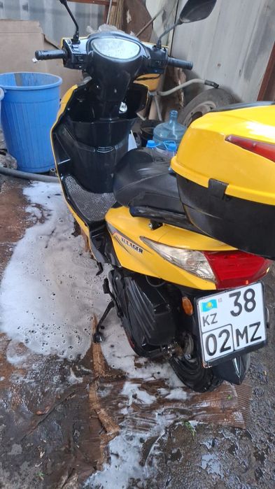 Срочно продам мопед м8
