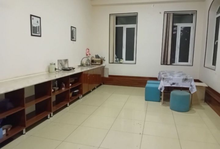 Хостел Арендага берилади.Чиланзариский район 1500$