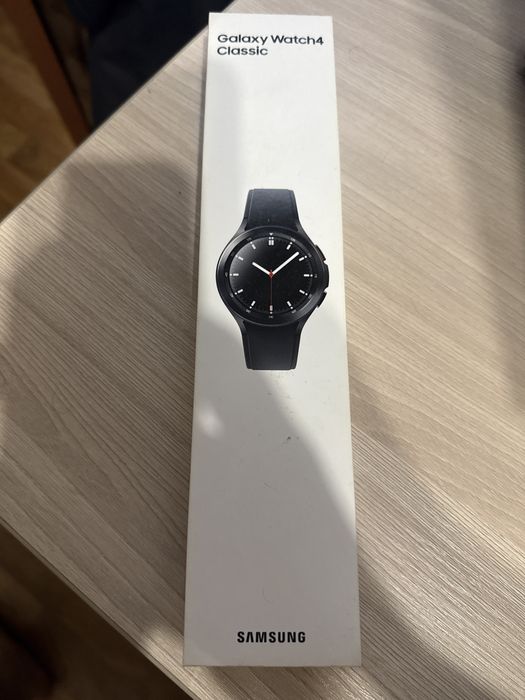 Продам Samsung Galaxy Watch4 Classic 46 мм