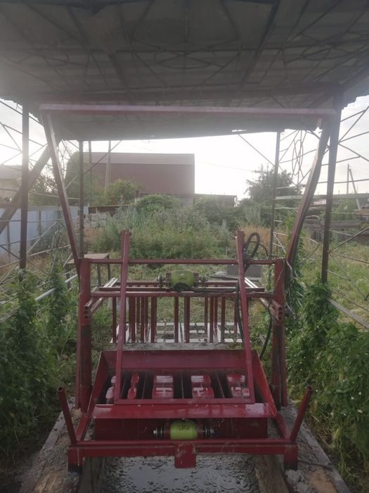 Станок для производства пескоблока.