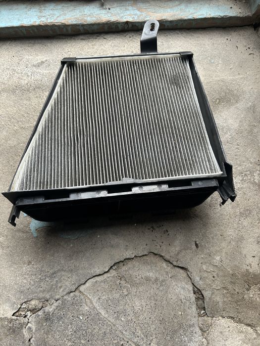 Крышка акумулятора