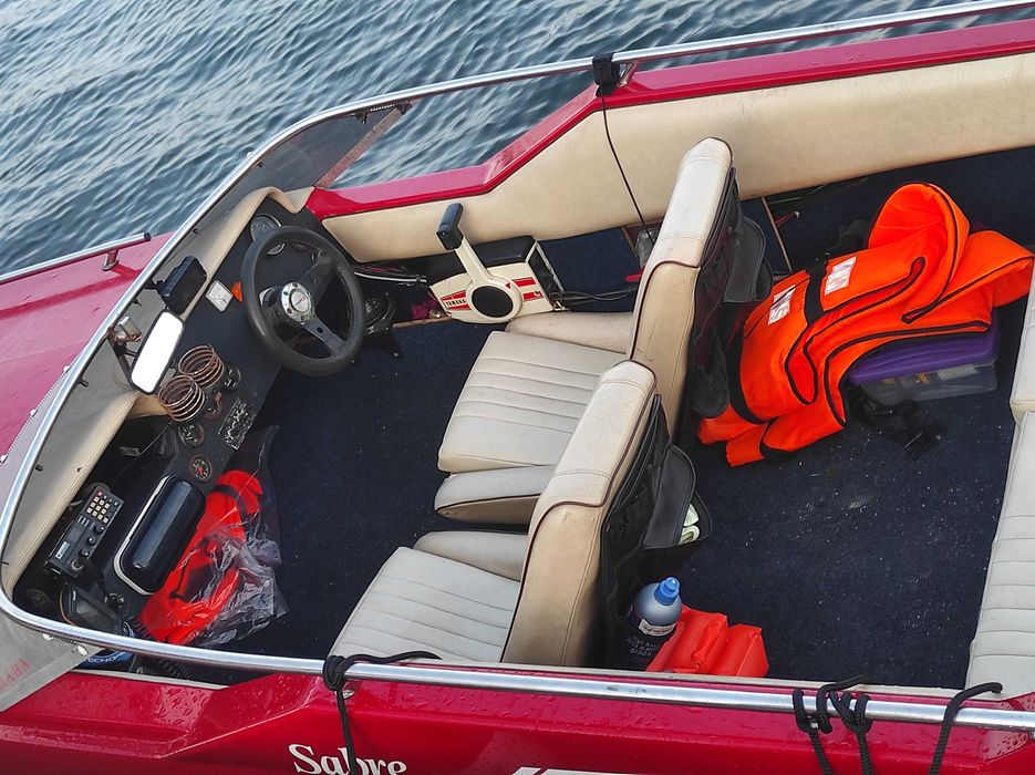 Спортна лодка Plancraft Sabre – 75 к.с. + количка