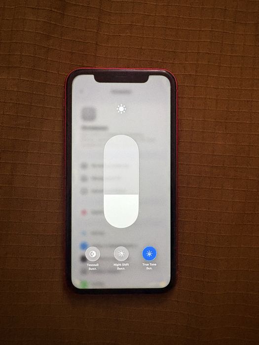 Iphone 11 красный Айфон