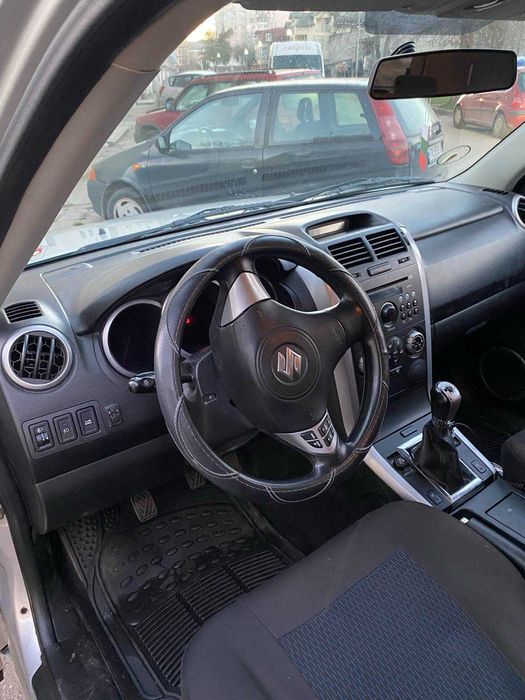 Сузуки Гранд Витара 2.0