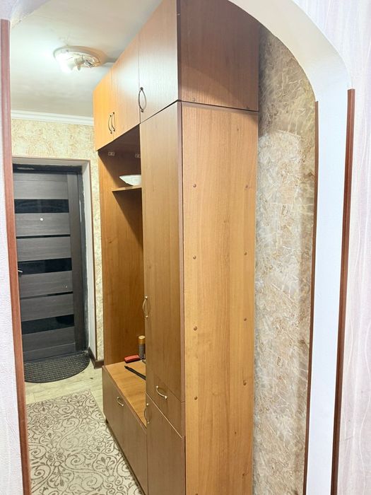 Продам шкаф для прихожей