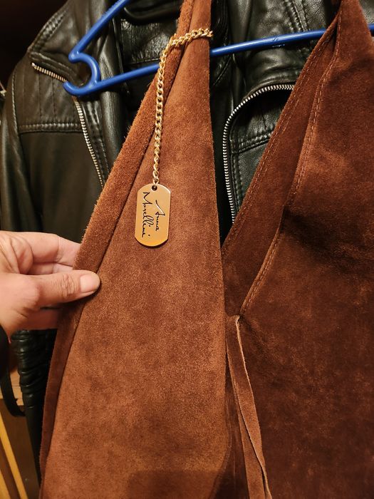 Чанта хобо тип торба естествен велур