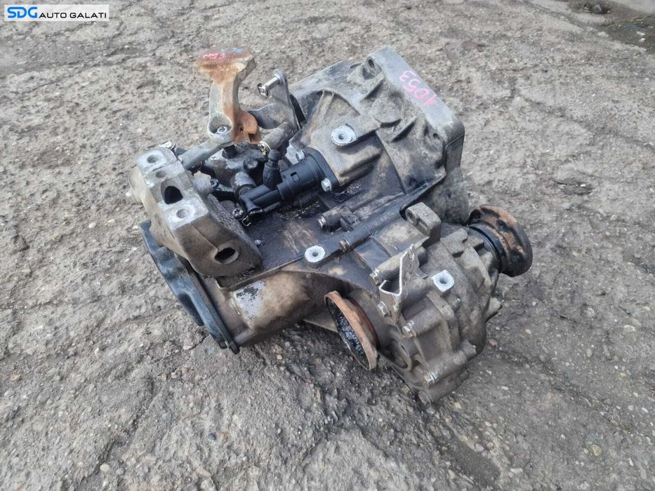 Cutie de Viteze Manuala 5 Trepte cu DEFECT Volkswagen Golf 5 1.9 TDI 2004 - 2008 Cod JCX [M9326]