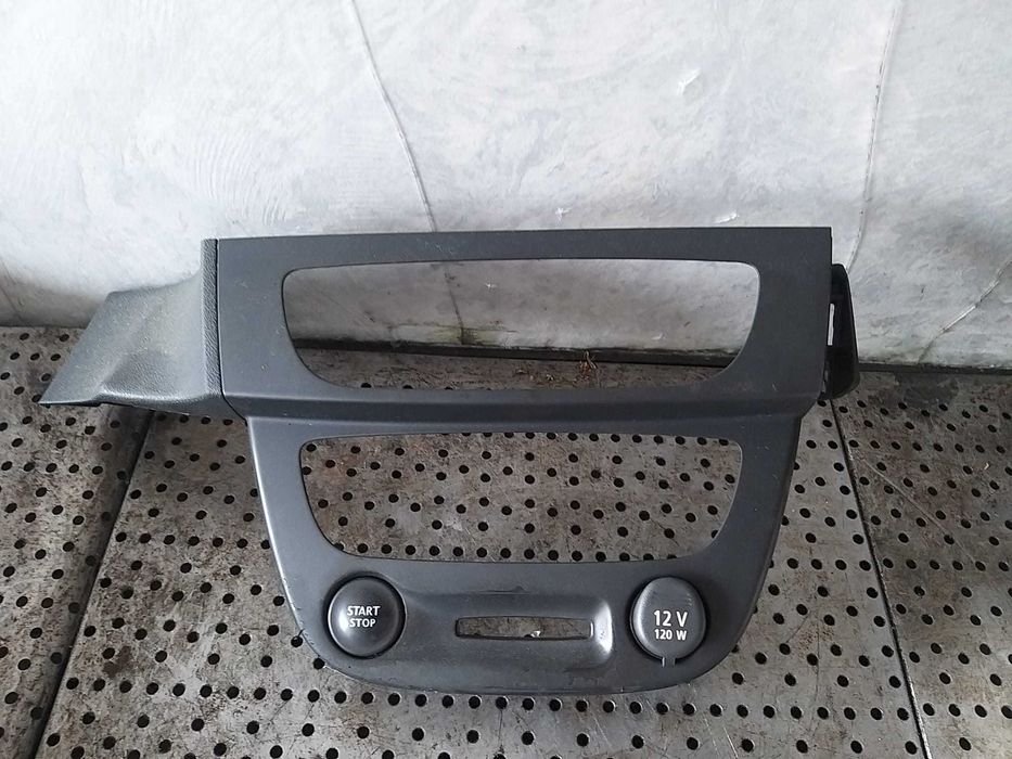 Rama ornament consola centrala cu buton start stop renault megane 3 682600003r 682600020r