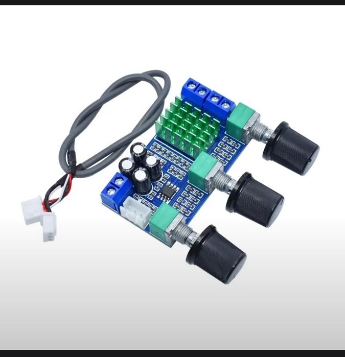 Плата стерео-усилителя