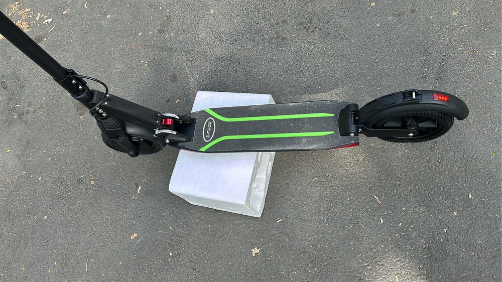 Trotineta electrica E-twow Booster Plus S