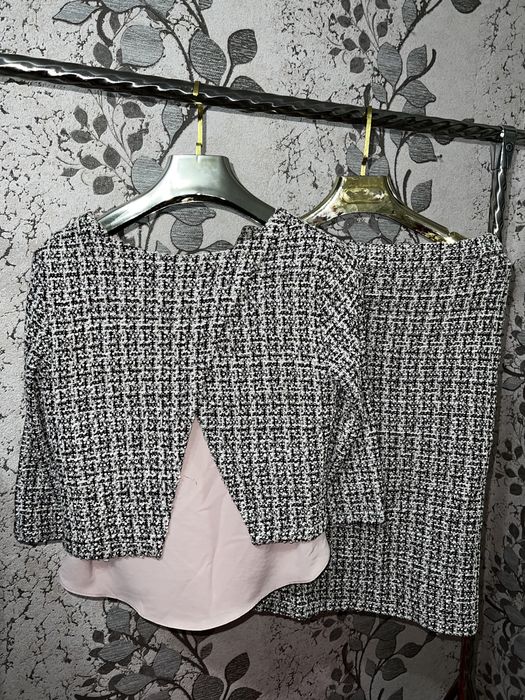 Кофта юбка сотилади!