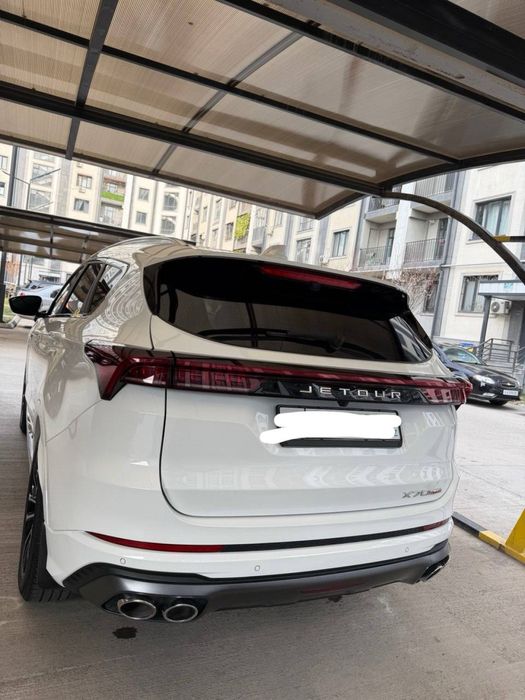 Jetour X70 plus 24.000$