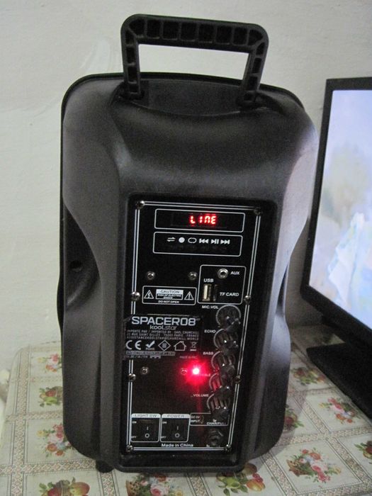 Boxa de 35w cu usb , bluetooth , card micro SD cu acumulator