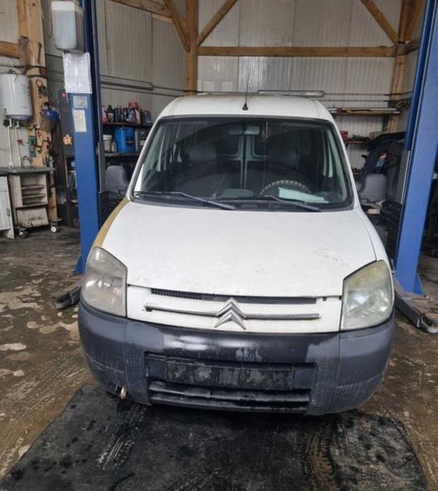 Dezmembram Citroen Berlingo 1.6 HDI