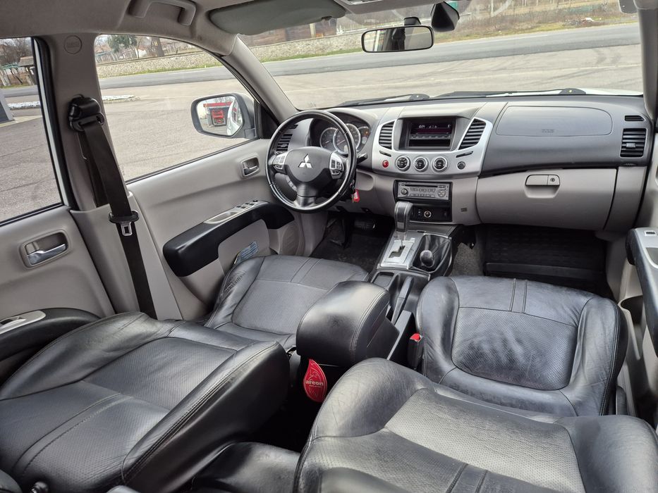 Mitsubishi L200 An 2014 2.5D*Cutie Automata*Km200k Reali*