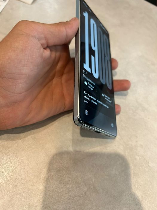 Poco F5 12/256gb